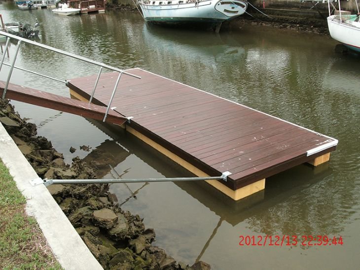 Floating dock on EPS Styrofoam expanded polystyrene