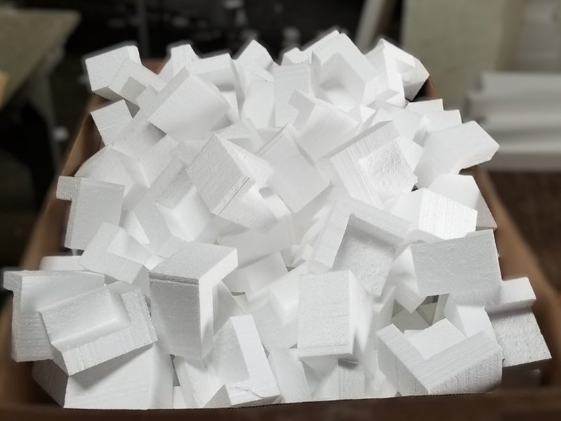 Large quantity EPS polystyrene foam Styrofoam corner protectors