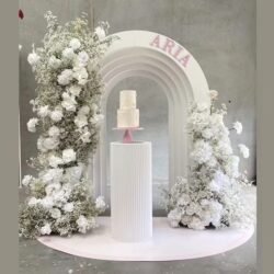 White Styrofoam EPS Foam wedding props including an arch and pedestal